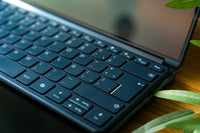 Lenovo Yoga Book 9i 14" Core Ultra 9 32GB RAM 1TB - Seminuevo Certificado